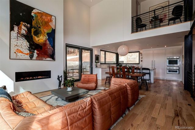 228 Lion Point, Boulder, CO 80302