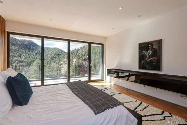 228 Lion Point, Boulder, CO 80302