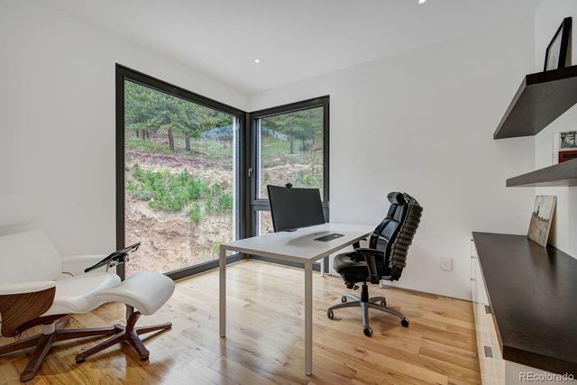 228 Lion Point, Boulder, CO 80302