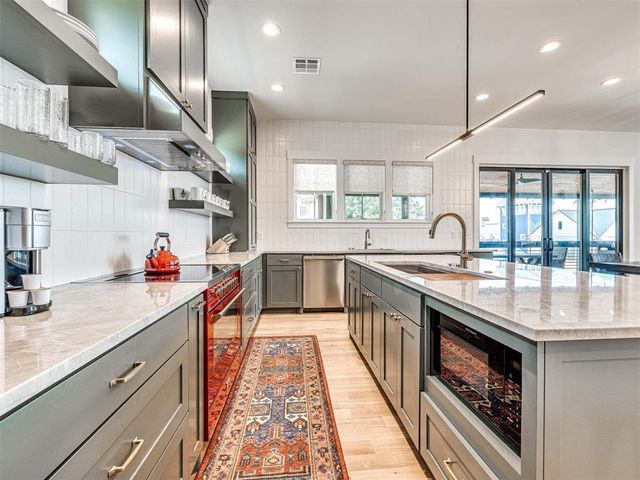 111 Lower Green Way, Carlton Landing, OK 74432