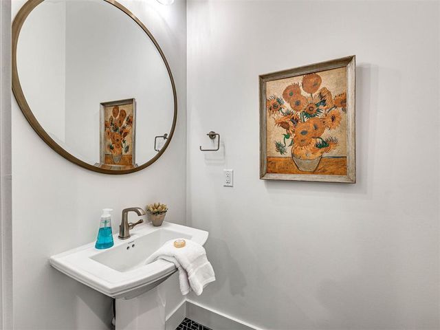 111 Lower Green Way, Carlton Landing, OK 74432