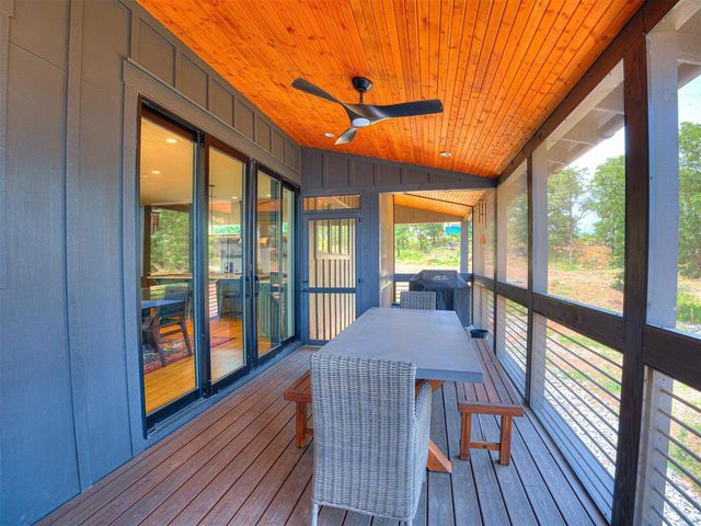 111 Lower Green Way, Carlton Landing, OK 74432