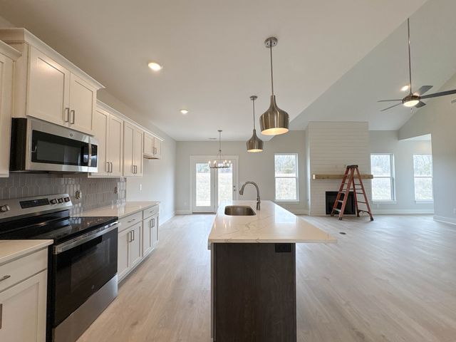 211 Settlers Way, Hendersonville, TN 37075