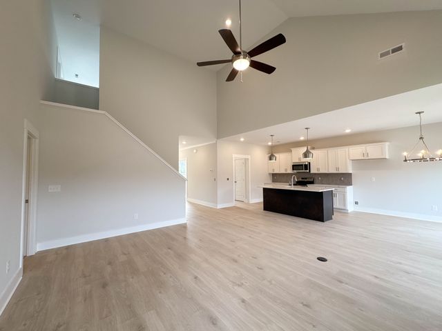 211 Settlers Way, Hendersonville, TN 37075