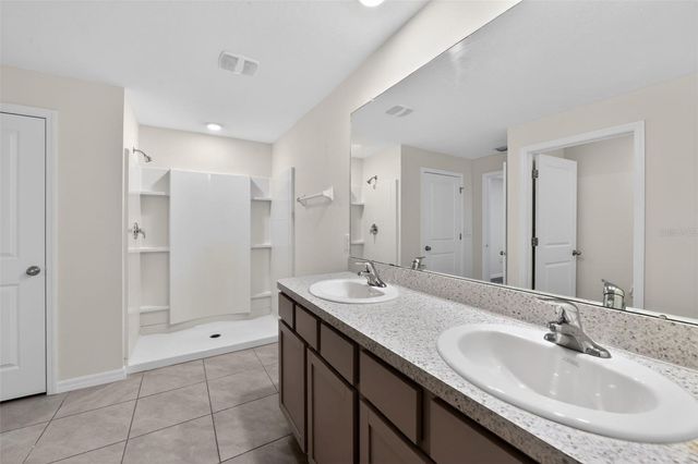 439 SUNLIT CORAL STREET, Ruskin, FL 33570