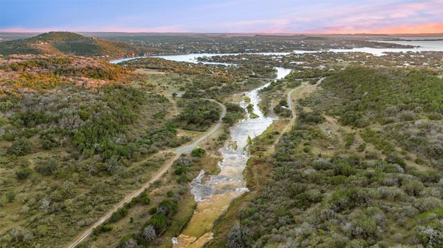 2037 Wolf Creek Ranch Road, Burnet, TX 78611
