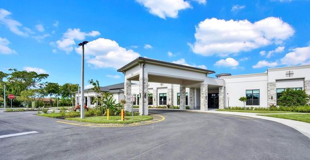 5810 Princess Palm Court B, Delray Beach, FL 33484