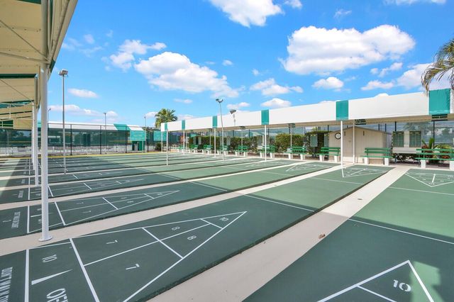 5810 Princess Palm Court B, Delray Beach, FL 33484