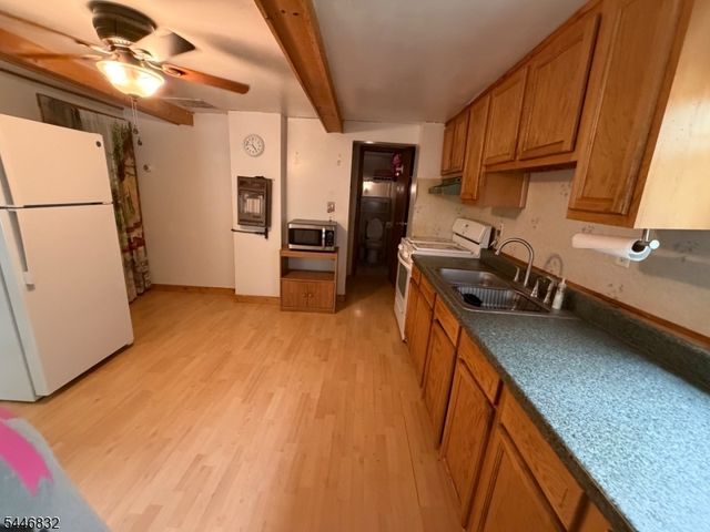 25 Sterling St, Franklin Boro, NJ 07416