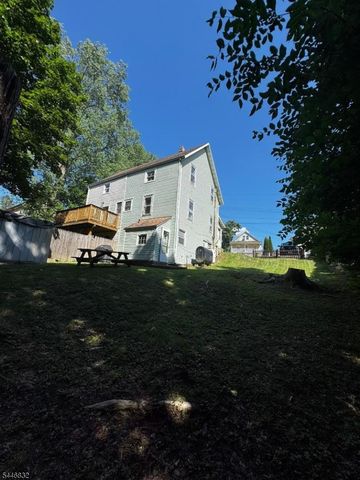 25 Sterling St, Franklin Boro, NJ 07416