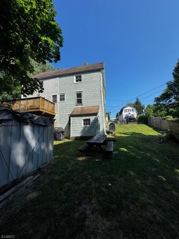 25 Sterling St, Franklin Boro, NJ 07416