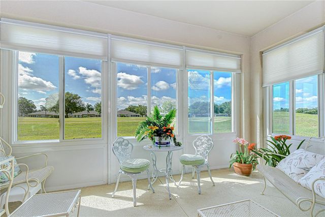 984 PEMBROKE POINT WAY, Sun City Center, FL 33573