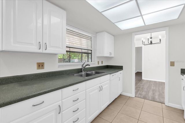 8407 ROANNE DRIVE, Orlando, FL 32817