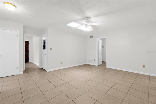 8407 ROANNE DRIVE, Orlando, FL 32817