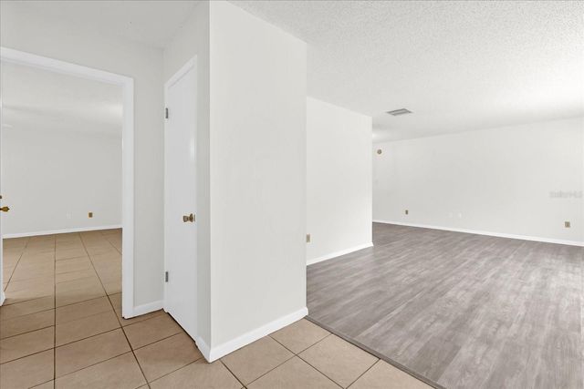 8407 ROANNE DRIVE, Orlando, FL 32817