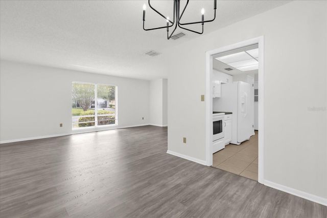 8407 ROANNE DRIVE, Orlando, FL 32817