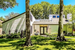 16351 Craighurst Drive, Houston, TX 77059