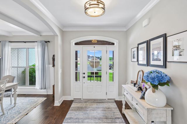 2729 Carousel Dr, Murfreesboro, TN 37128