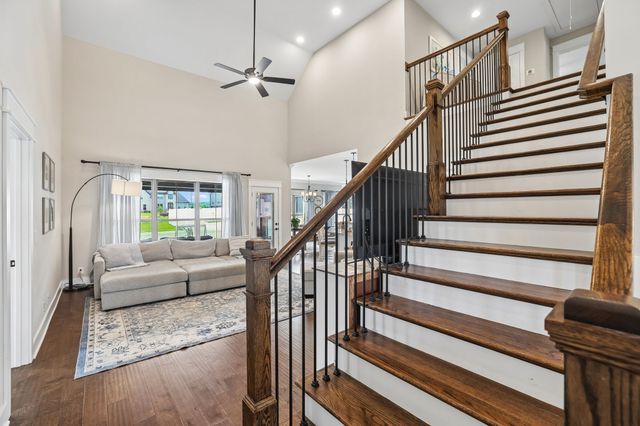2729 Carousel Dr, Murfreesboro, TN 37128
