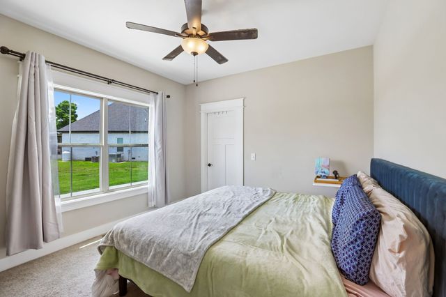 2729 Carousel Dr, Murfreesboro, TN 37128