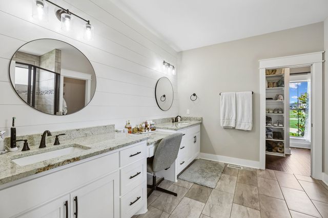 2729 Carousel Dr, Murfreesboro, TN 37128