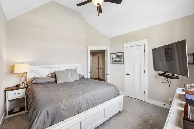 2729 Carousel Dr, Murfreesboro, TN 37128