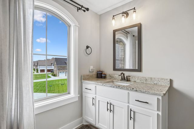 2729 Carousel Dr, Murfreesboro, TN 37128