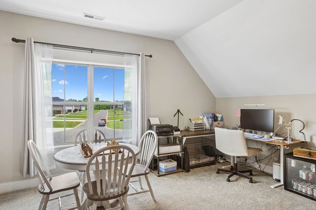 2729 Carousel Dr, Murfreesboro, TN 37128