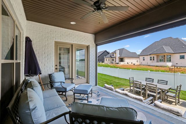 2729 Carousel Dr, Murfreesboro, TN 37128