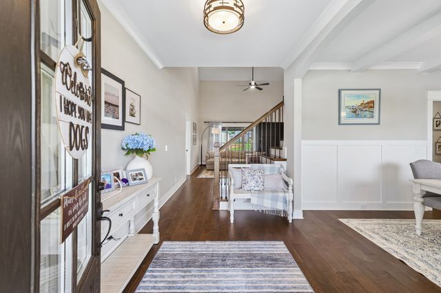 2729 Carousel Dr, Murfreesboro, TN 37128