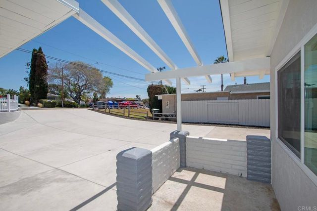 & 1106 GARDENA ROAD, Encinitas, CA 92024