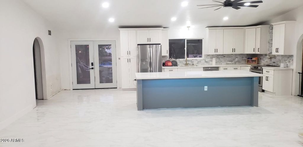 4741 W PARK VIEW Lane, Glendale, AZ 85310 — photo 4