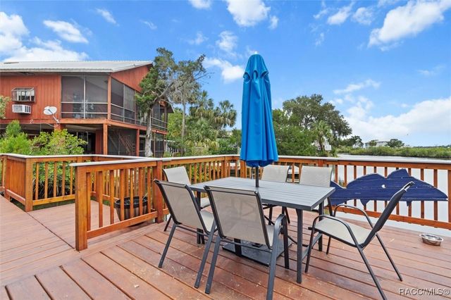 13982 W Ozello Trail 100, Crystal River, FL 34429