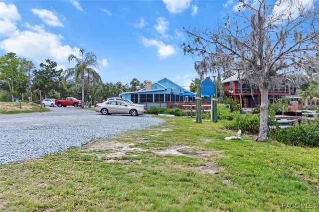 13982 W Ozello Trail 100, Crystal River, FL 34429