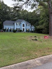 1929 Seneca Court, Riverdale, GA 30296