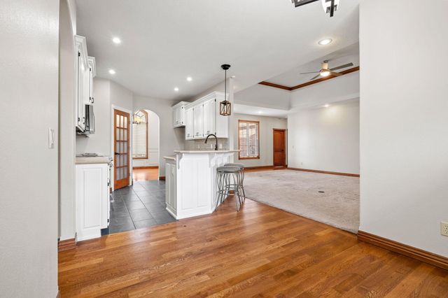 956 E Grace Street, Republic, MO 65738