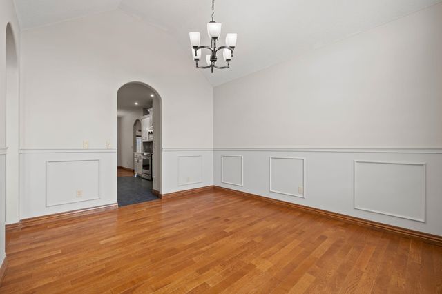 956 E Grace Street, Republic, MO 65738