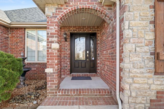 956 E Grace Street, Republic, MO 65738