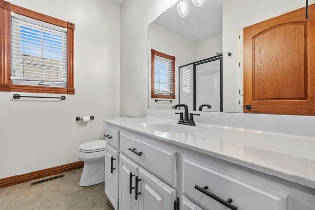 956 E Grace Street, Republic, MO 65738