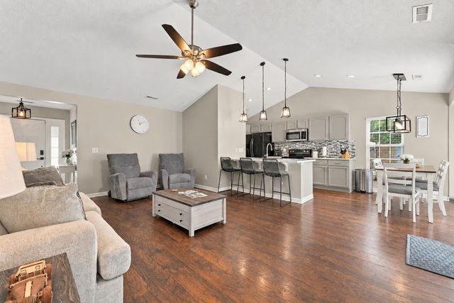 206 William Street, Summerville, SC 29486