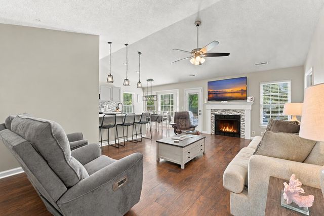206 William Street, Summerville, SC 29486