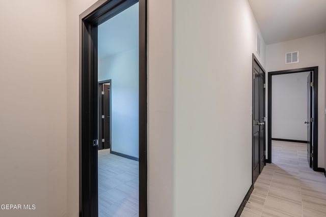 8945 ROBERT Drive, C, El Paso, TX 79904