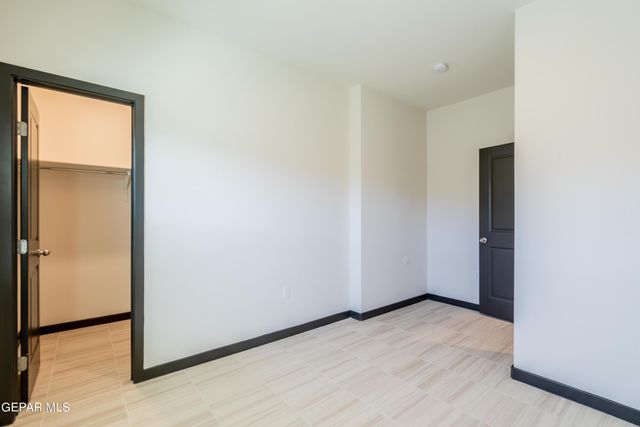 8945 ROBERT Drive, C, El Paso, TX 79904