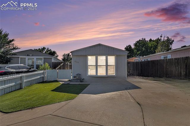 929 Desert Circle, Fountain, CO 80817