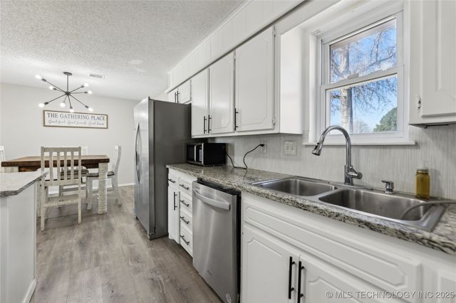 2602 S 27th, Muskogee, OK 74401