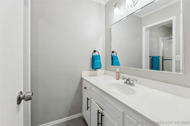 2602 S 27th, Muskogee, OK 74401