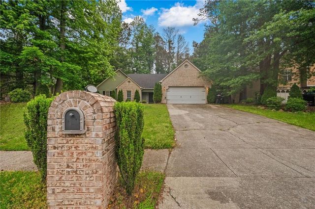 1642 Ashmar SW Lane, Marietta, GA 30064