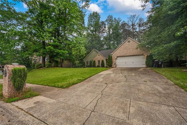 1642 Ashmar SW Lane, Marietta, GA 30064
