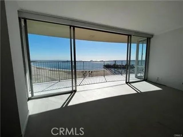 700 E Ocean 2605, Long Beach, CA 90802