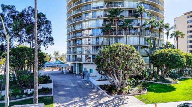 700 E Ocean 2605, Long Beach, CA 90802